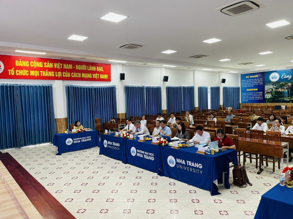 HỘI ĐỒNG ĐÁNH GIÁ LUẬN ÁN TIẾN SĨ CẤP CƠ SỞ – NGHIÊN CỨU SINH NGUYỄN THỊ THU HOA