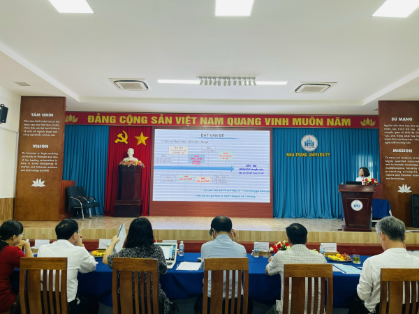 HỘI ĐỒNG ĐÁNH GIÁ LUẬN ÁN TIẾN SĨ CẤP CƠ SỞ – NGHIÊN CỨU SINH NGUYỄN THỊ THU HOA